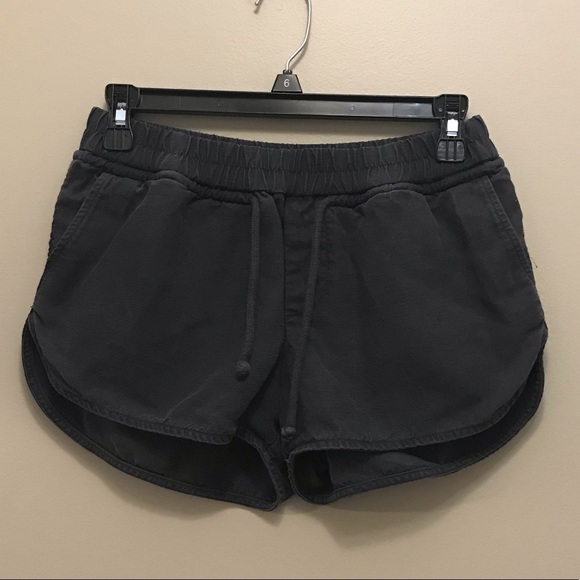 Wilfred Free Shorts - Picture 1 of 5